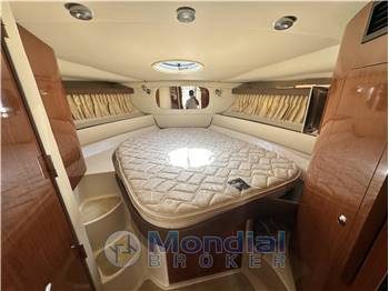 Regal Marine industries 4060