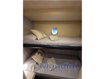 Azimut 50 fly