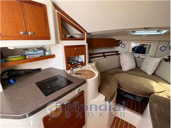 Grady-White Express 305