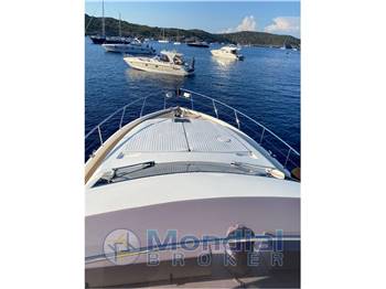 Ferretti 620  fly