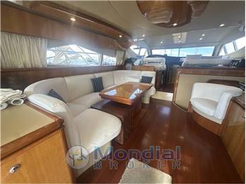 Ferretti 620  fly