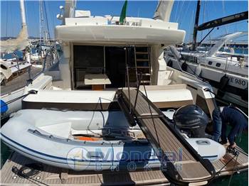 Ferretti 620  fly
