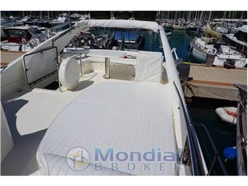 Ferretti 620  fly