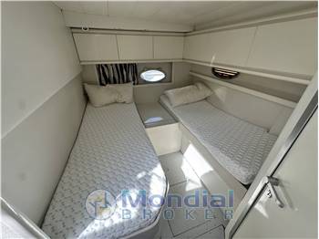 Cantiere navale dell'Adriatico Pershing 40
