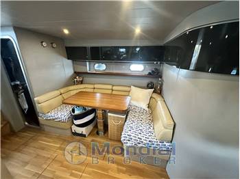 Ferretti Altura 47 Open