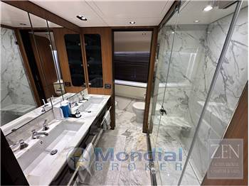 Azimut Benetti 27 Grande