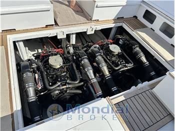 Magnum Marine 38 sport