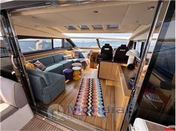 Princess V62