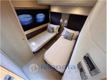 Princess V62