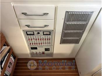 Bertram Usa 31 flybridge Cruiser