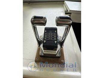 Bertram Usa 31 flybridge Cruiser