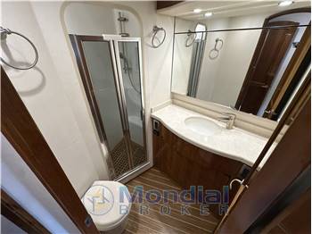 Viking 62 Enclosed Bridge