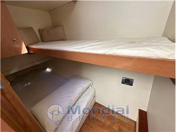Sealine 42/5