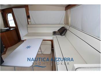 HATTERAS 68 CONVERTIBLE