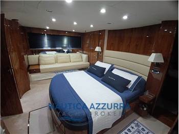 FAIRLINE SQUADRON 70