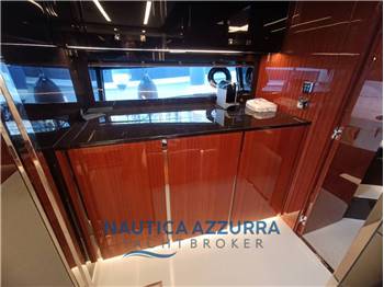 RIVA RIVALE 56