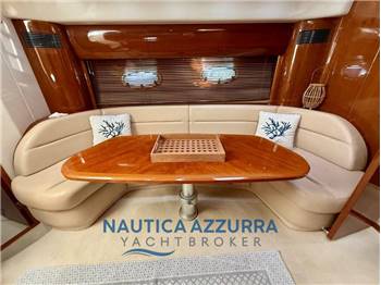 PRINCESS V48