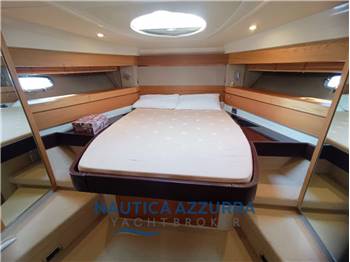 FAIRLINE TARGA 64