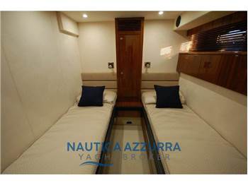 FAIRLINE SQUADRON 70