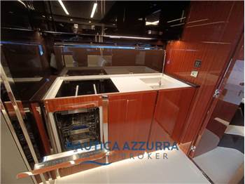 RIVA RIVALE 56