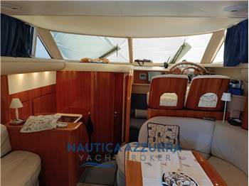 PRINCESS 38 FLY