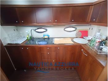 SUNSEEKER Portofino 47