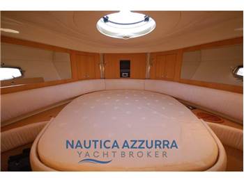 FAIRLINE TARGA 52