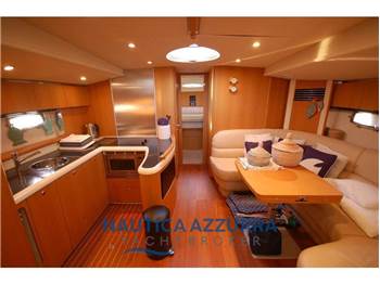 FAIRLINE TARGA 52