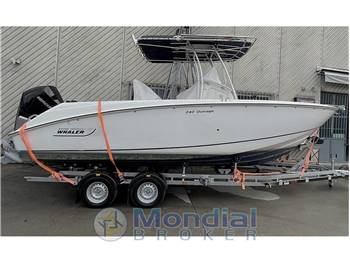 Boston Whaler Outrage 240