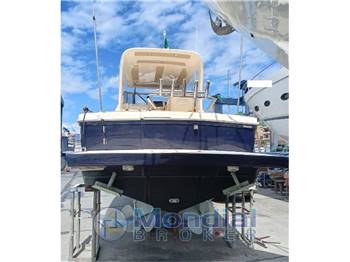 Cayman 30 Walk Around