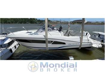 Jeanneau Cap Camarat 9.0 WA