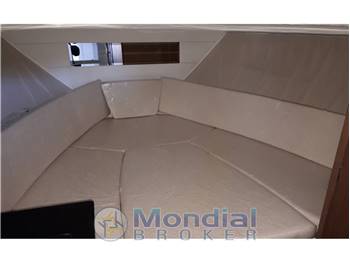 Jeanneau Cap Camarat 9.0 WA