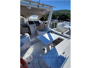 Four Winns Boats 257 Quest