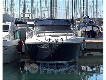 Azimut 38