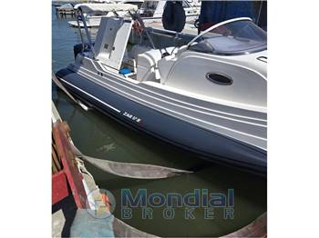 Zar Formenti 97 Skydeck