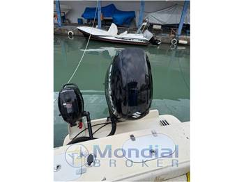 Al Custom Al Custom 21 CC