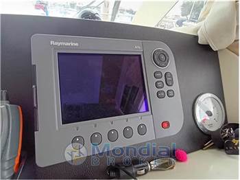 Jeanneau MERRY FISHER 10