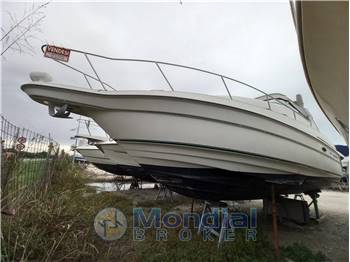 Regal Marine Commodore 2750