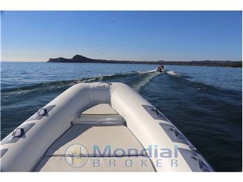 Ferrario Nautica Outline 570