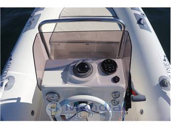 Ferrario Nautica Outline 570