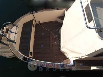 Comisa Lipari 22