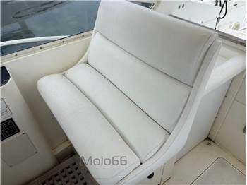 Bertram Yacht 28' Moppie
