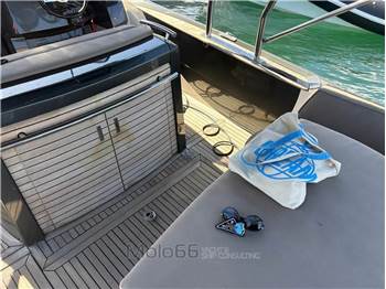 Sessa Marine KEY LARGO 28
