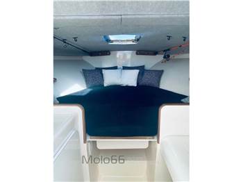 Bertram Yacht 28' Moppie