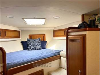 Cabo 32 Express