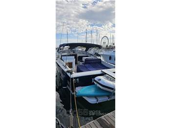 Tornado Tornado 38' Flush Deck