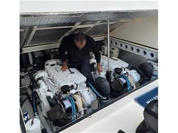 Bertram Yacht 360 Moppie
