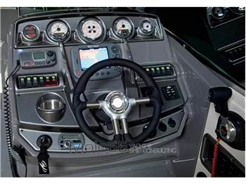 Monterey Boats 295 SCR Sport Cruiser