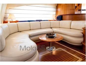 Azimut 62