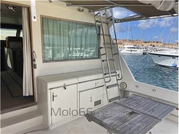 Hatteras 52C